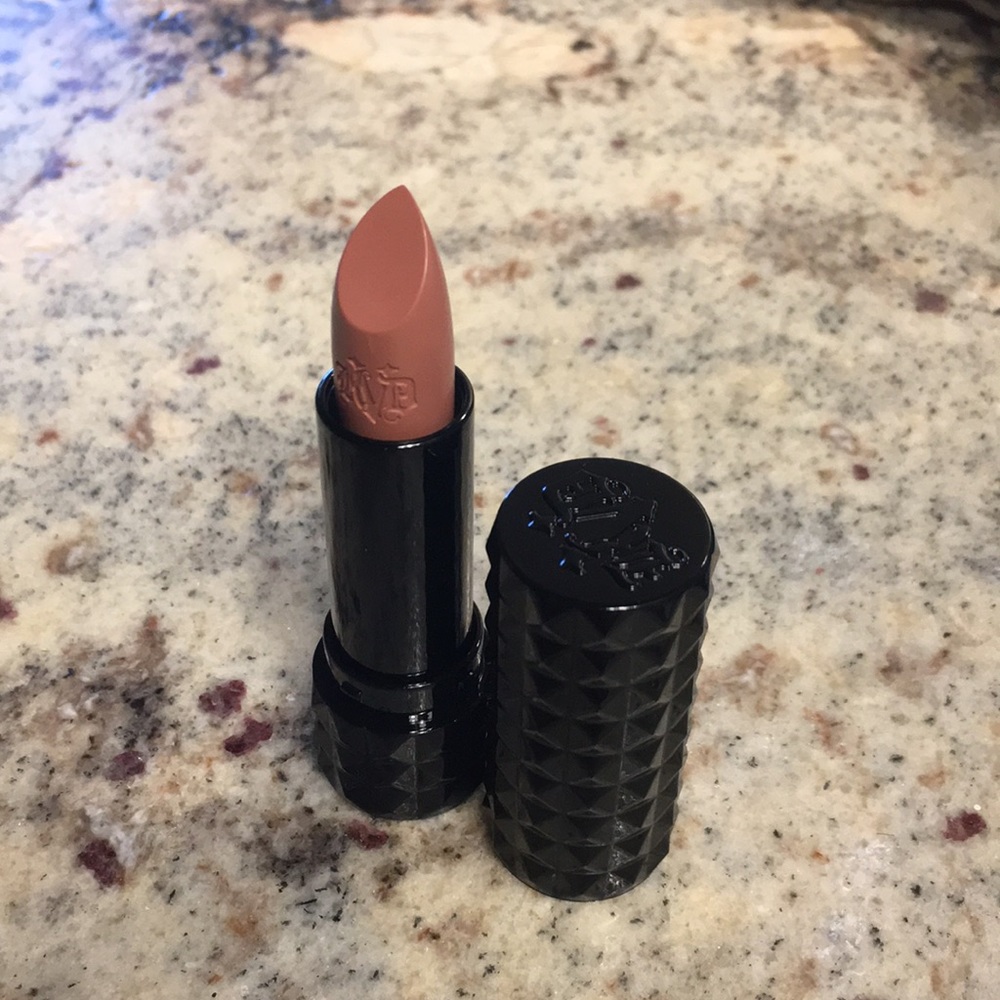 NEW** Kat Von D studded kiss creme Ophelia